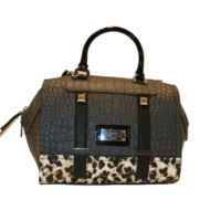 GUESS TASCHE JIZELLE BOX SATCHEL FARBE SCHWARZ GUESS TASCHE JIZELLE BOX SATCHEL FARBE SCHWARZ