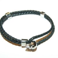 HUGO SCHMUCK E-SKULLROCK FARBE SCHWARZ 001 HUGO SCHMUCK E-SKULLROCK FARBE SCHWARZ 001