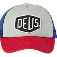 DEUS CAP QUEBEC TRUCKER Farbe blue-red DEUS CAP QUEBEC TRUCKER Farbe blue-red