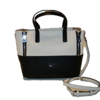 GUESS HANDTASCHE DOHENY FARBE BLACK MULTI