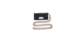 O. JACKY Umhängetasche KATE  für das iPhone 6 S & iPhone 6 - Handytasche zum Umhängen Farbe black case gold chain . Mit Display-, Kamera- & Mikrofon Zugang