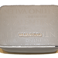By Mario Valentino Schultertasche WINTER DORY, Tragegurt mit Muster taupe By Mario Valentino Schultertasche WINTER DORY, Tragegurt mit Muster taupe