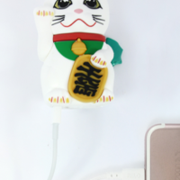 Mojipower Externer Akku für Mobiltelefon, Power Bank 2600mAh, lustig, bunt, Design, Katzenform, Fortune Cat