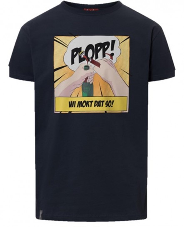 DERBE Plopp Herren T-Shirt Comic Dunkelblau Navy Nachhaltig  010 DERBE Plopp Herren T-Shirt Comic Dunkelblau Navy Nachhaltig  010